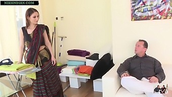 Mature Indian Housewife'S Sari Exposes Her Big Ass For Anal Fucking