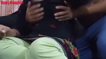 Mature Indian Aunty'S Picture Collection With 60 Fps