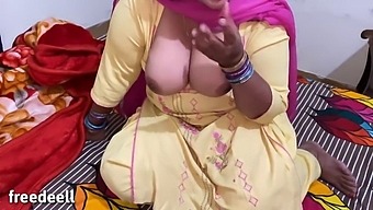 Young Pakistani Girl With Indian Boy In Homemade Video