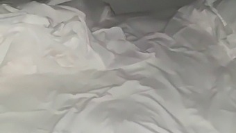 Clea Gaultier Este Excitată De Întâlnirea De La Miezul Nopții - Porno Mobil