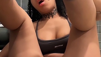 Kinky Ebony Gets Naughty In Gym Bathroom