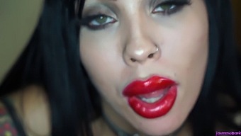 Hooker Gets A High Paying Job And Has No Condom On During The Sex.